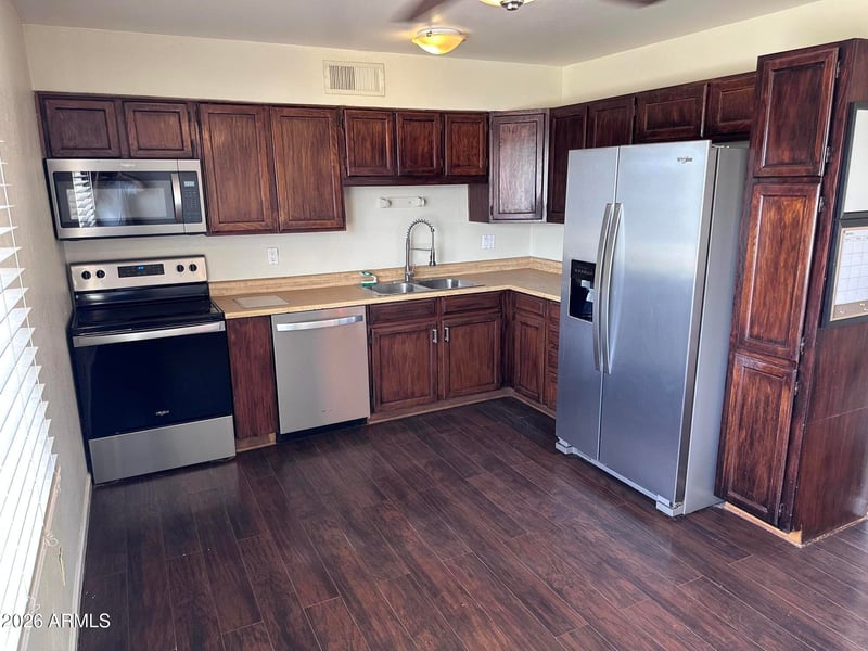 3531 Saint John Rd, Phoenix, AZ 85032