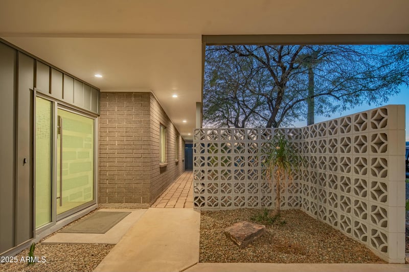 3531 Onyx Ave, Phoenix, AZ 85028
