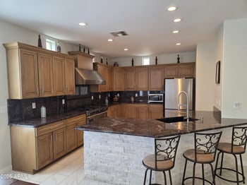 35317 31st Dr, Phoenix, AZ 85086