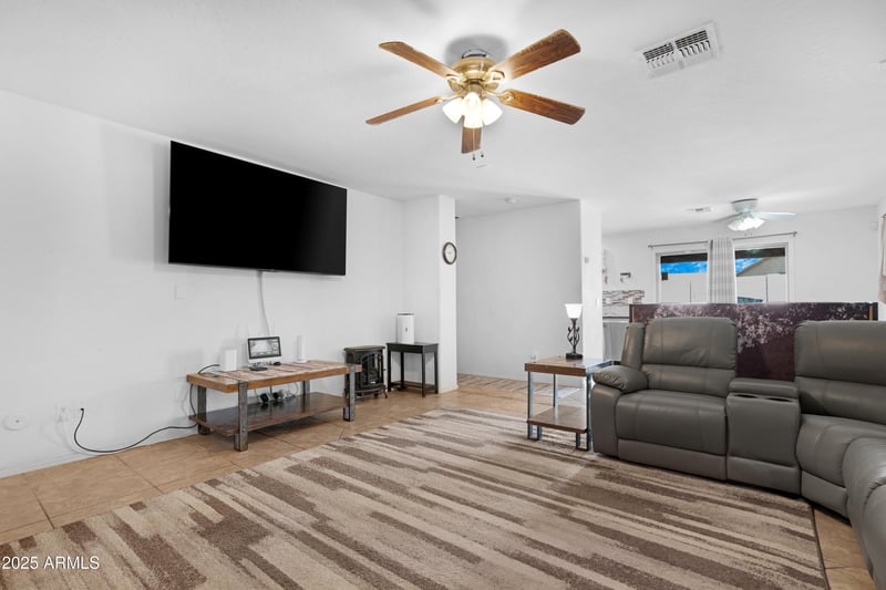 35323 Aubrac Cir, San Tan Valley, AZ 85143