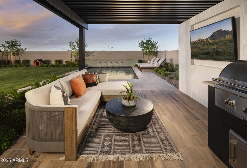 35325 N Cryolite St, San Tan Valley, AZ 85144