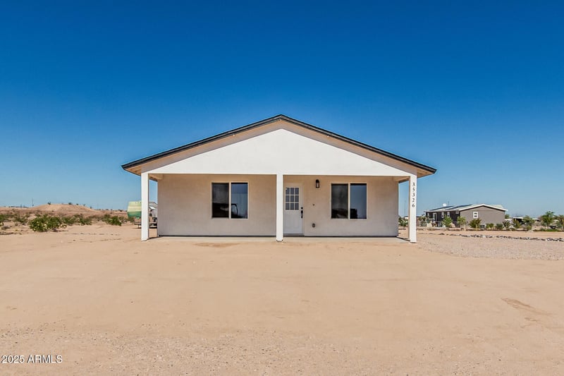 35326 Ardmore Rd, Tonopah, AZ 85354