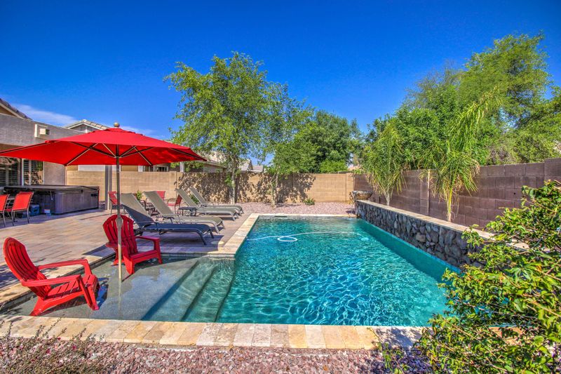 3533 E Woodside Way, Gilbert, AZ 85297