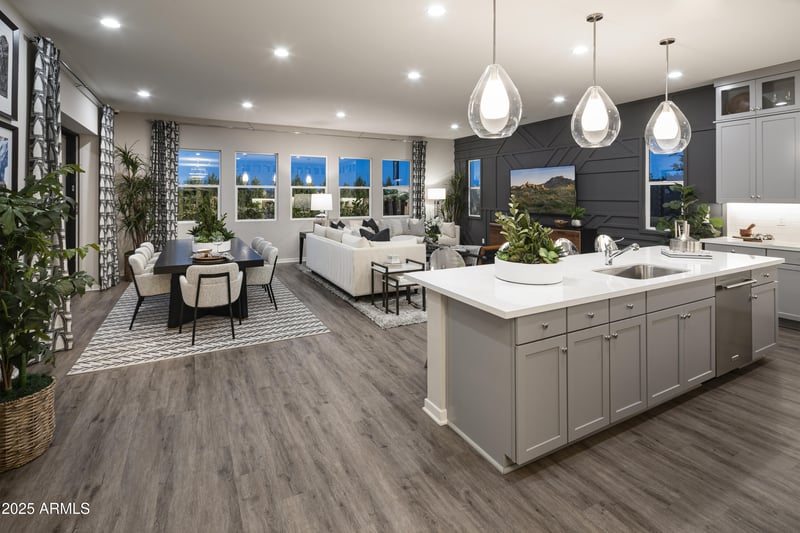 35339 Cryolite St, San Tan Valley, AZ 85144