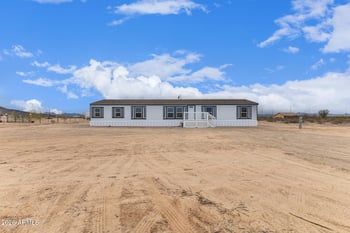 35341 Sunrise Dr, Arlington, AZ 85322