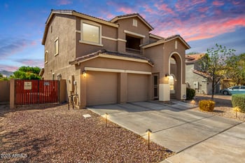 3535 Crescent Way, Gilbert, AZ 85298