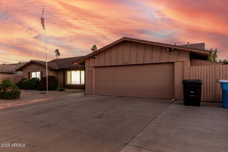 3535 Saint Moritz Ln, Phoenix, AZ 85053