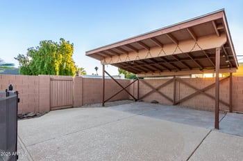 3535 Saint Moritz Ln, Phoenix, AZ 85053