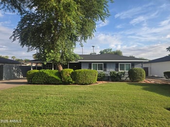 3536 E Hazelwood St, Phoenix, AZ 85018