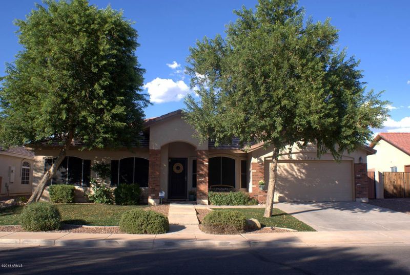 3536 E Murrieta Rd, Gilbert, AZ 85297
