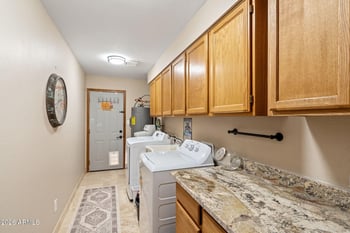 3536 Paradise Ln, Phoenix, AZ 85053