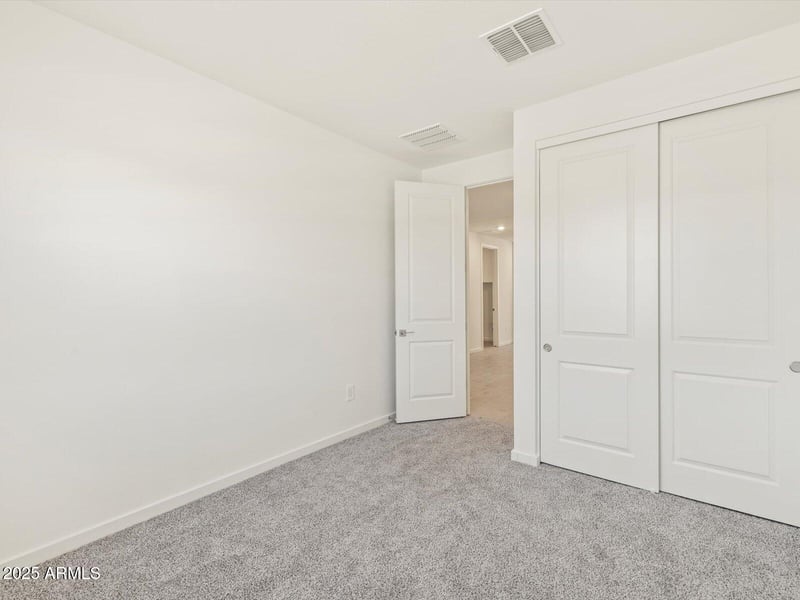 35366 Flora Way, San Tan Valley, AZ 85144