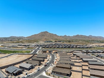 35366 Flora Way, San Tan Valley, AZ 85144