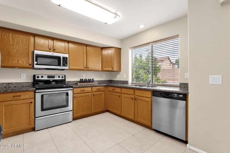 3537 Calderon Cir, Mesa, AZ 85212