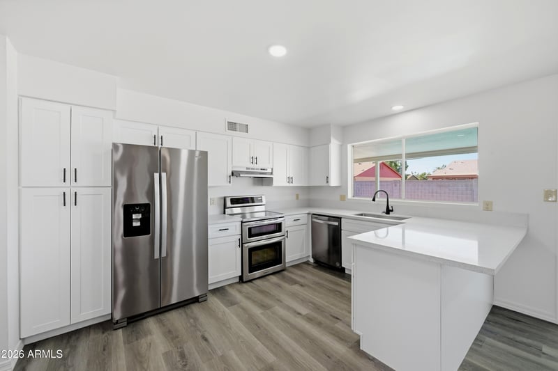 3537 W Charleston Ave, Glendale, AZ 85308