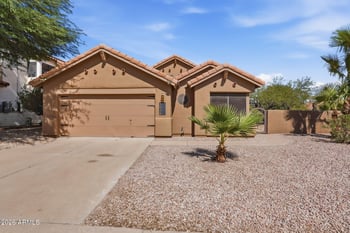 3538 E South Fork Dr, Phoenix, AZ 85044