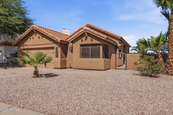 3538 E South Fork Dr, Phoenix, AZ 85044