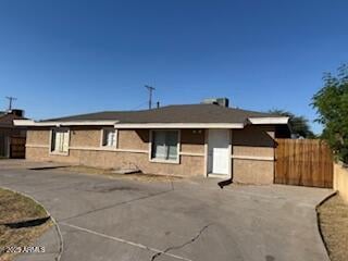 3538 Palm Ln, Phoenix, AZ 85009