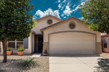 3539 Desert Moon Trl, San Tan Valley, AZ 85143