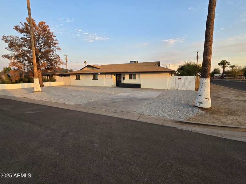 3539 Orange Dr, Phoenix, AZ 85019