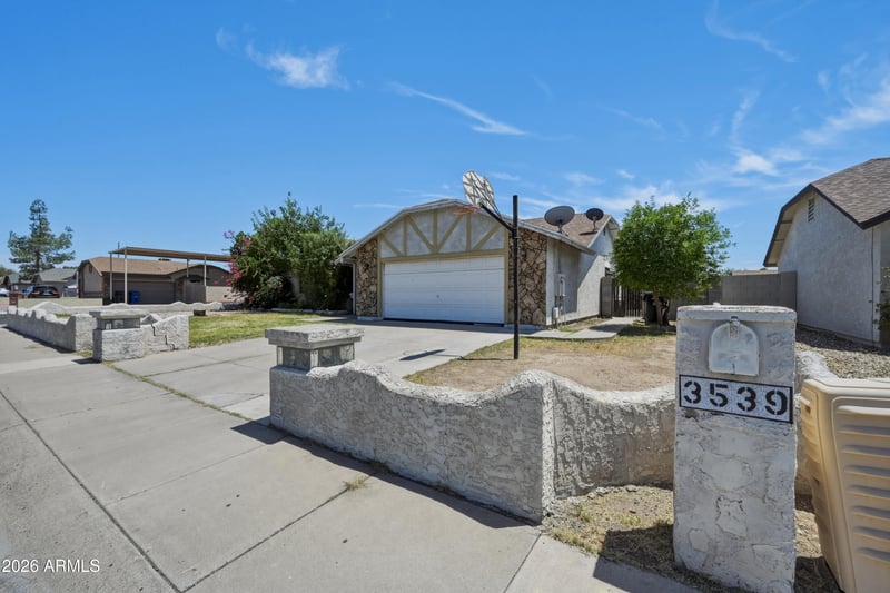 3539 W Joan De Arc Ave, Phoenix, AZ 85029