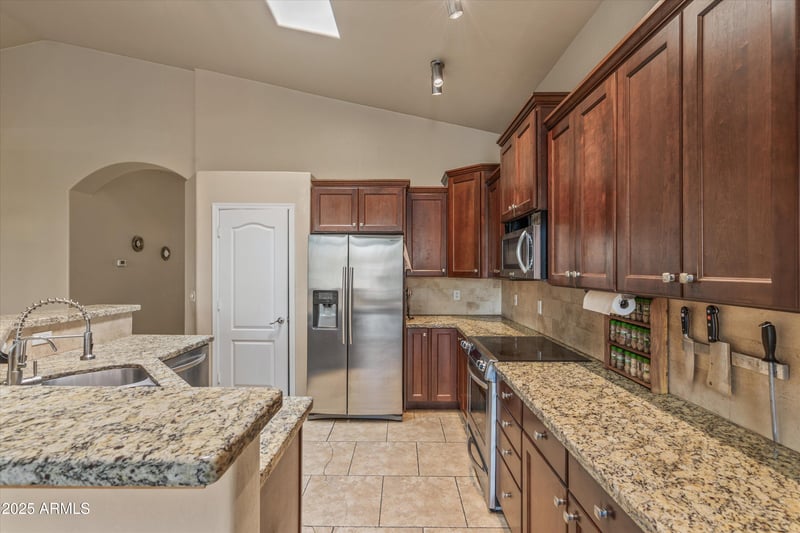 354 Bay Shore Blvd, Gilbert, AZ 85233