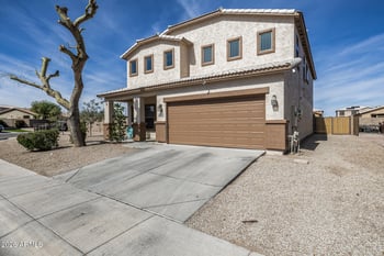 354 Palomino Way, San Tan Valley, AZ 85143