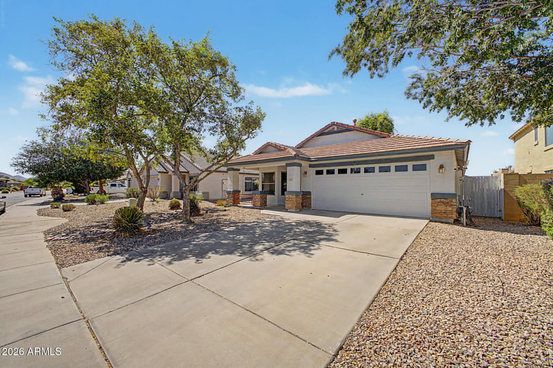 354 Dana Dr, San Tan Valley, AZ 85143
