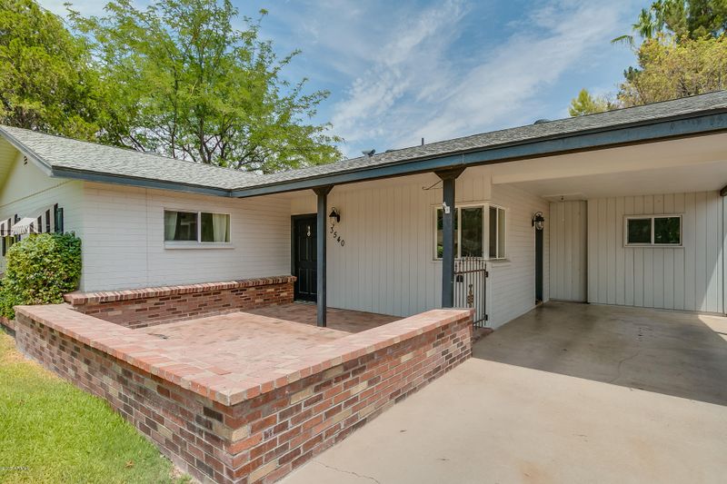 3540 E Meadowbrook Ave, Phoenix, AZ 85018