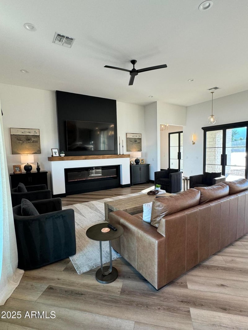 35401 Mandarin Dr, Queen Creek, AZ 85144