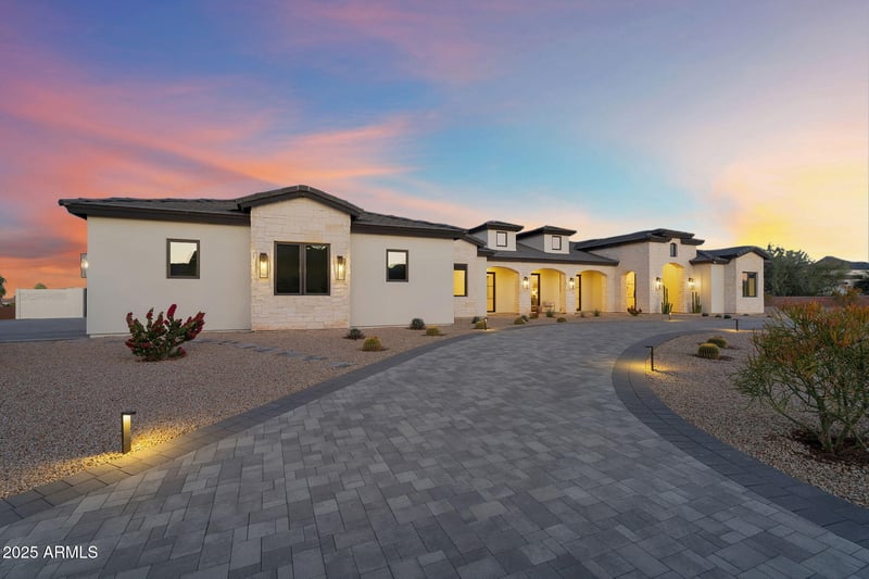 35401 Mandarin Dr, Queen Creek, AZ 85144