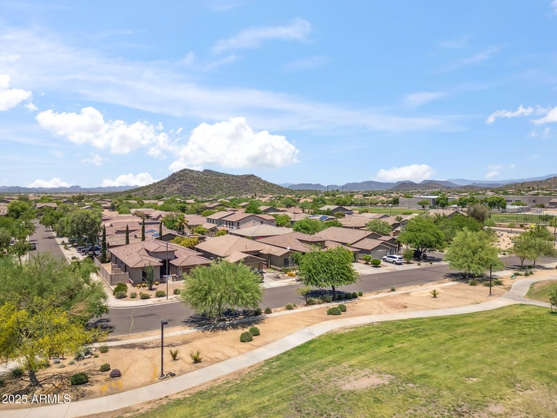35402 32nd Dr, Phoenix, AZ 85086