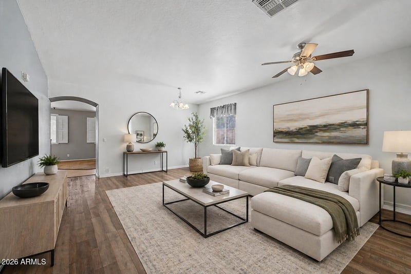 3541 Longhorn St, San Tan Valley, AZ 85140