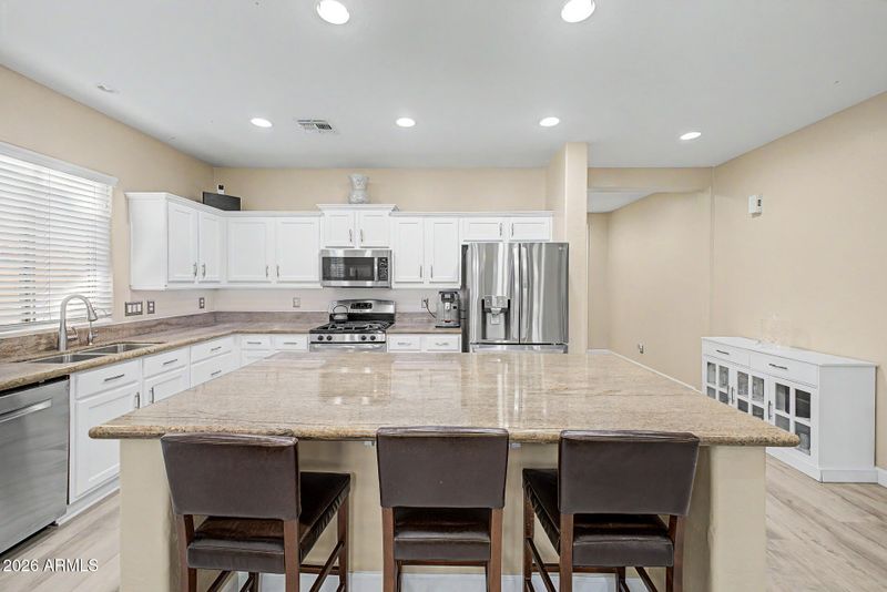 3541 E Lynx Pl, Chandler, AZ 85249