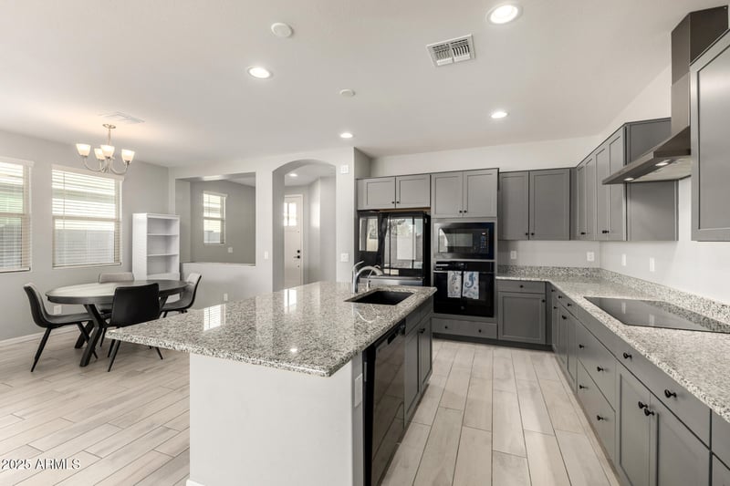 3541 Dreamy Draw Dr, San Tan Valley, AZ 85144