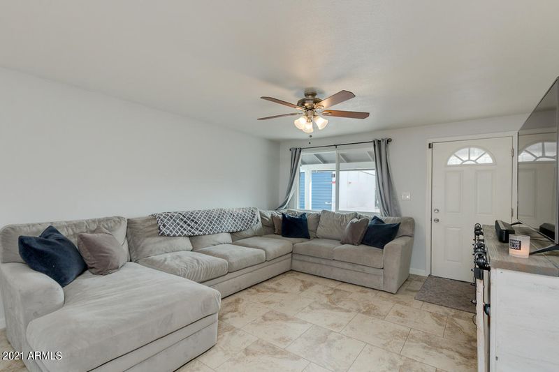 3542 E Sharon Dr, Phoenix, AZ 85032