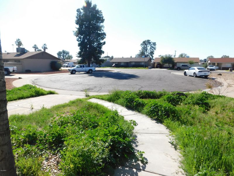 3542 W El Caminito Dr, Phoenix, AZ 85051