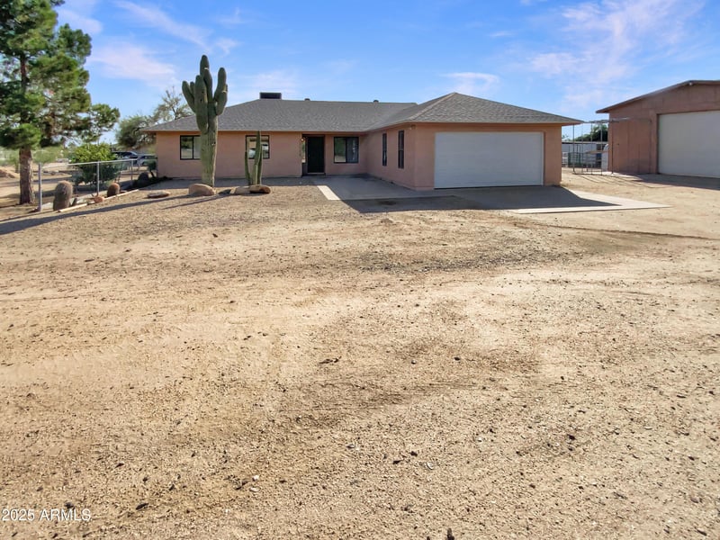 35426 14th St, Phoenix, AZ 85086