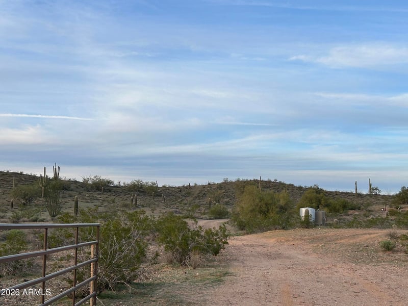 35439 W Carefree Hw, Wickenburg, AZ 85390