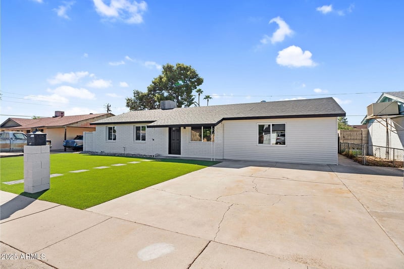 3545 Friess Dr, Phoenix, AZ 85032