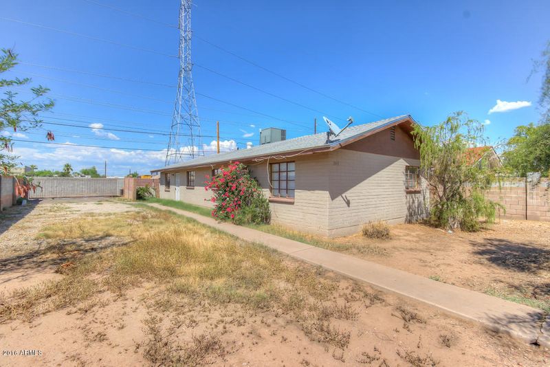 3546 W Hadley St, Phoenix, AZ 85009