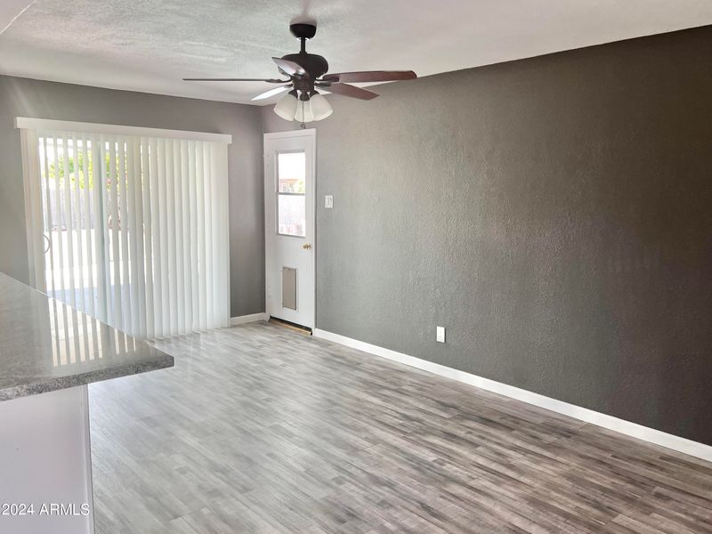3547 W Redfield Rd, Phoenix, AZ 85053