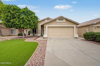 3548 Tina Ln, Glendale, AZ 85310