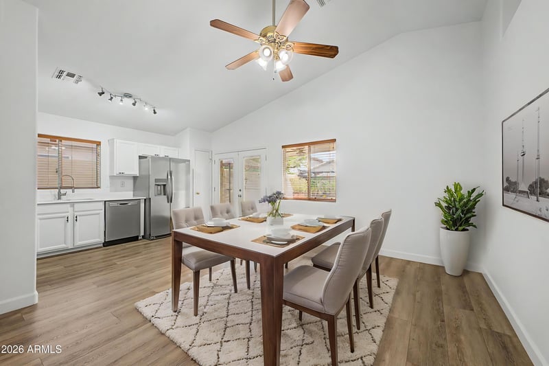 3548 Tina Ln, Glendale, AZ 85310