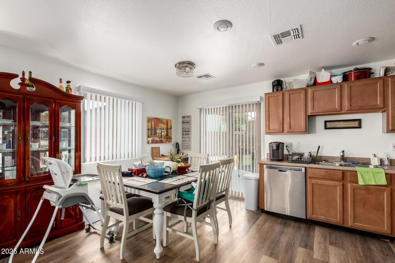 35480 Danish Red Trl, San Tan Valley, AZ 85143