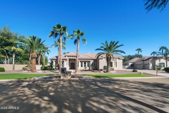 355 S Balboa Dr, Gilbert, AZ 85296