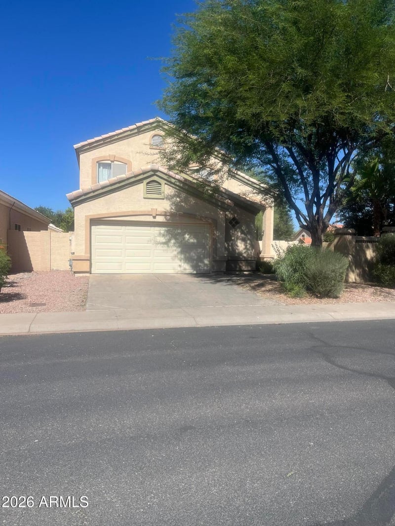355 S Bay Shore Blvd, Gilbert, AZ 85233
