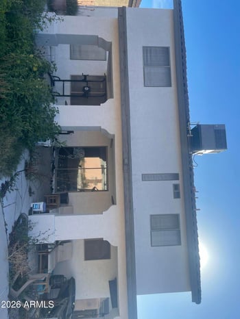 3550 Mariposa Grande Ln, Glendale, AZ 85310