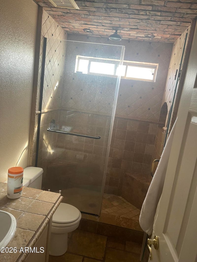 3550 Mariposa Grande Ln, Glendale, AZ 85310