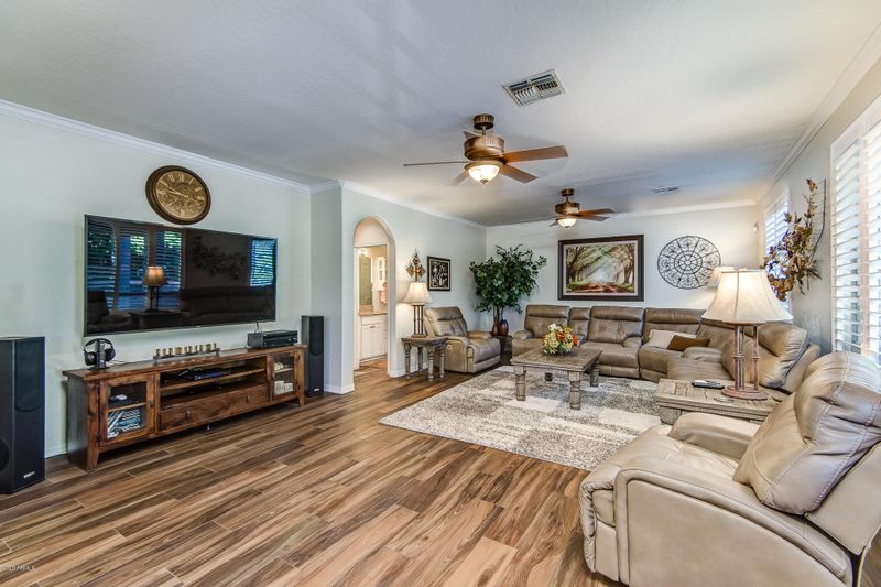 35501 N 30th Dr, Phoenix, AZ 85086